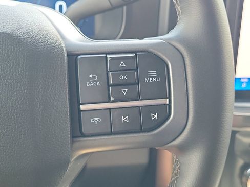 Certified 2025 Ford F250 Lariat w/ Chrome Package AWD/4WD image 25