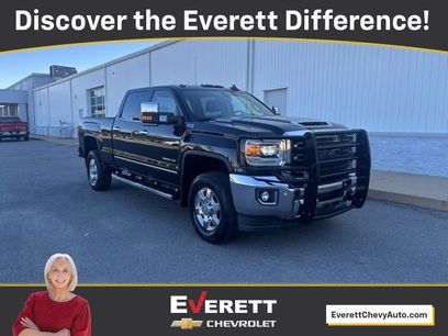 Used 2017 GMC Sierra 2500 SLT w/ Duramax Plus Package