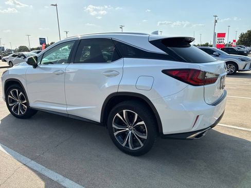 Used 2018 Lexus RX 350 FWD w/ Premium Package image 3