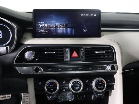 Used 2023 Genesis G70 3.3T w/ Sport Prestige Package image 43