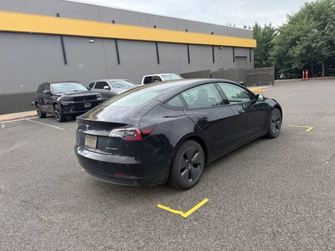 Used 2022 Tesla Model 3 Long Range AWD/4WD image 8