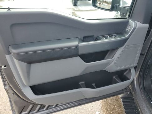 Used 2023 Ford F150 XLT w/ Trailer Tow Package image 8