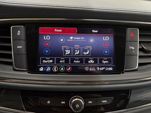 Used 2021 Buick Enclave Essence w/ Sun And Navigation Package AWD/4WD image 56