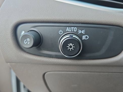 Used 2024 Chevrolet Malibu LT image 25