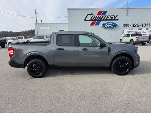 Used 2025 Ford Maverick XLT w/ XLT Luxury Package image 5