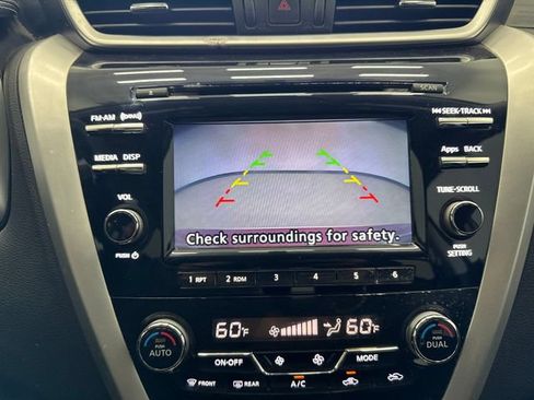 Used 2016 Nissan Murano S FWD image 28
