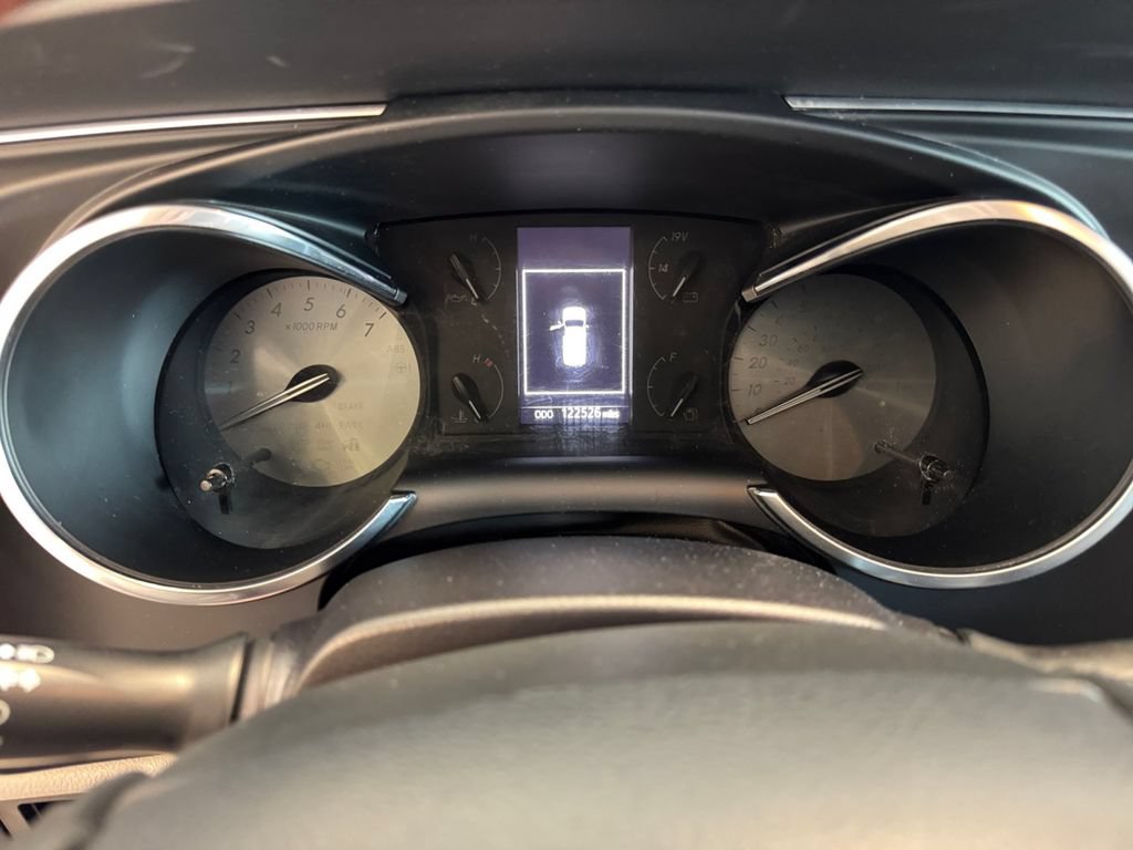 Used 2018 Toyota Sequoia Platinum AWD/4WD image 14