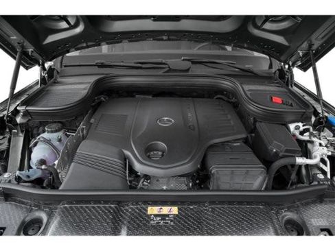 Used 2021 Mercedes-Benz GLS 450 4MATIC image 26