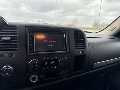 Used 2010 Chevrolet Silverado 1500 LT w/ Power Pack Plus image 24