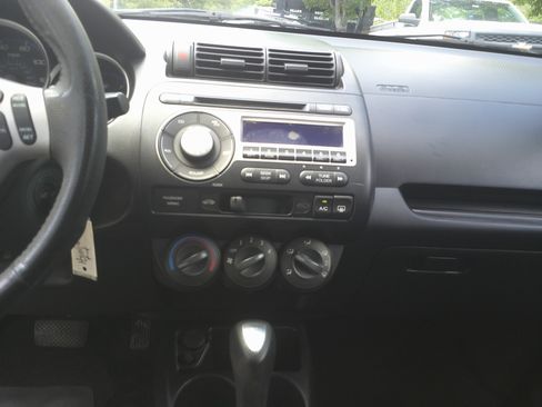 Used 2007 Honda Fit Sport image 16