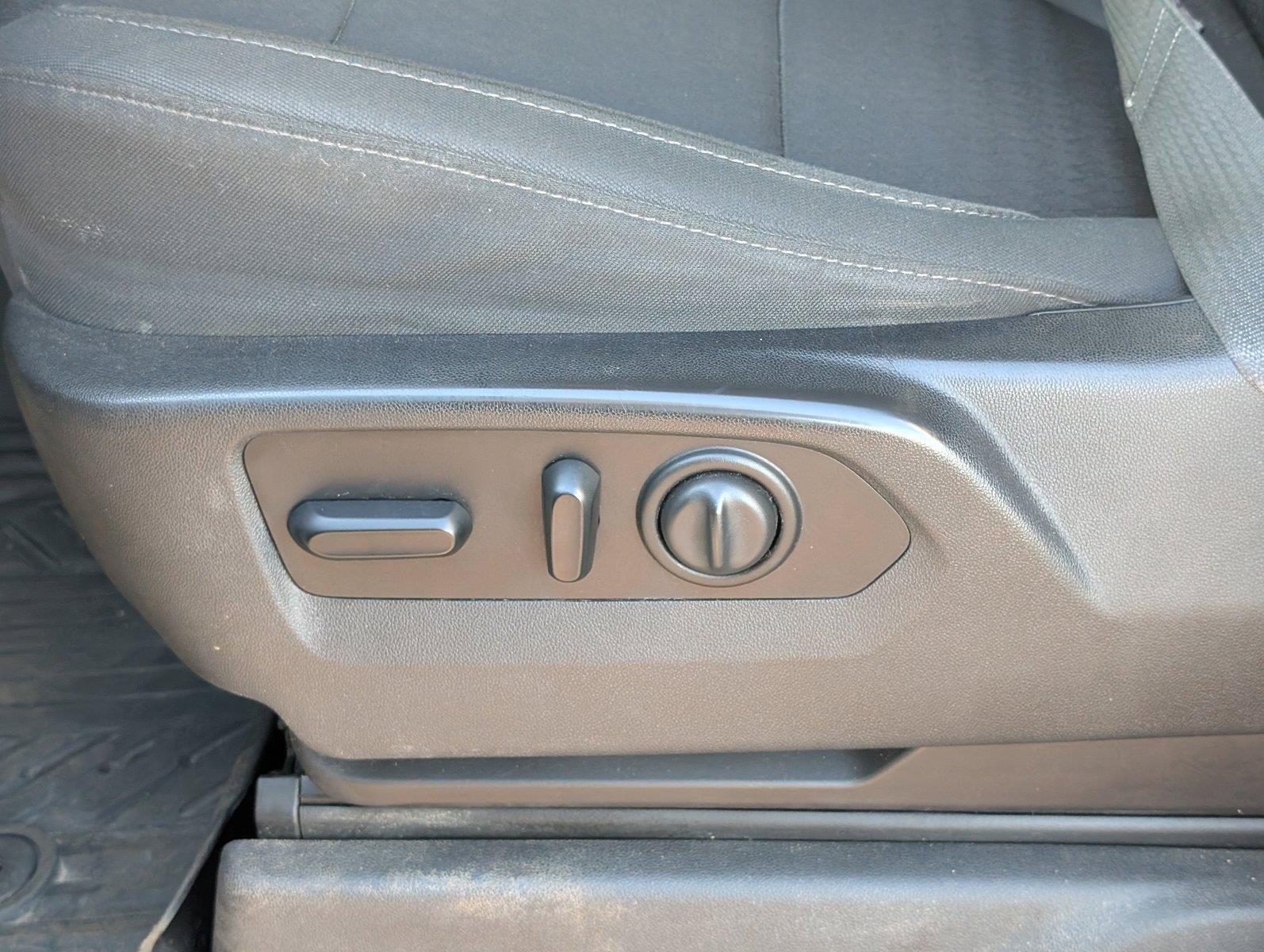 Used 2021 Chevrolet Silverado 1500 RST AWD/4WD image 18