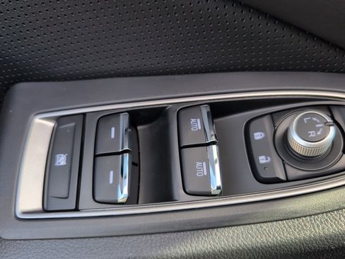 Used 2025 Subaru Ascent Limited image 27