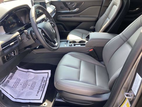 New 2025 Lincoln Corsair FWD w/ Rear Removable Package Tray image 21