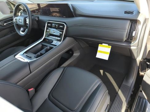 New 2026 Nissan Armada SV image 15