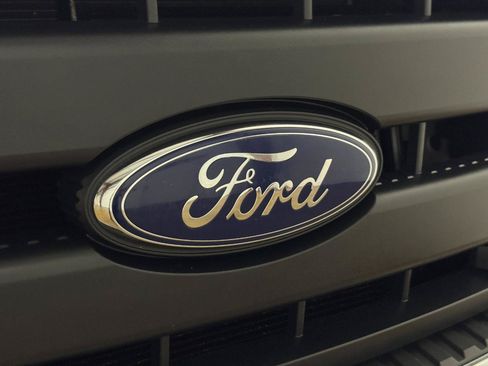 Used 2016 Ford F250 XL w/ XL Value Package AWD/4WD image 26
