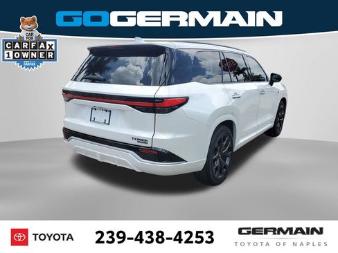 Used 2025 Lexus TX 500h AWD w/ Technology Package image 10