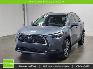 Used 2023 Toyota Corolla Cross XLE w/ Convenience Package FWD video 1
