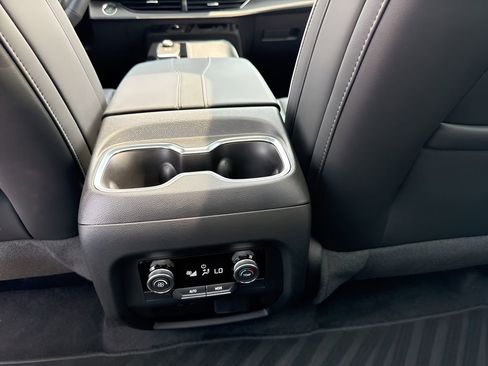 New 2025 Buick Enclave Sport Touring w/ Super Cruise Package image 36