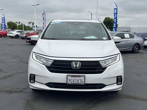 Used 2023 Honda Odyssey Elite image 4