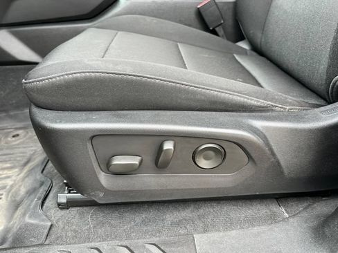 Used 2023 Chevrolet Colorado Trail Boss w/ Safety Package AWD/4WD image 11