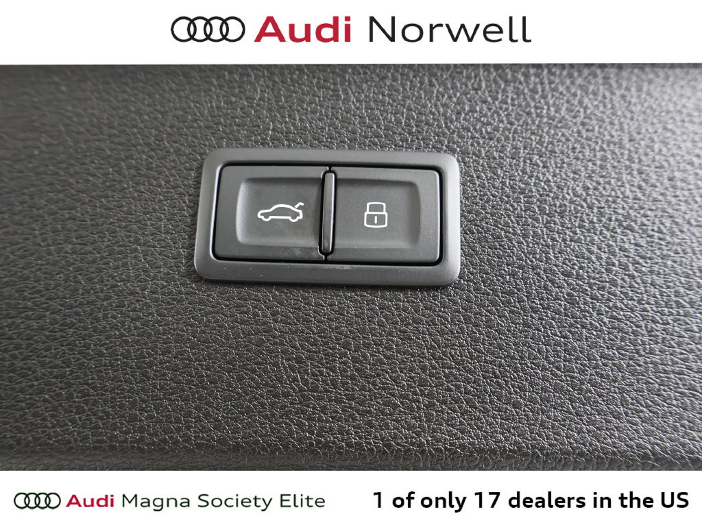 Used 2023 Audi Q5 e Prestige AWD/4WD image 17