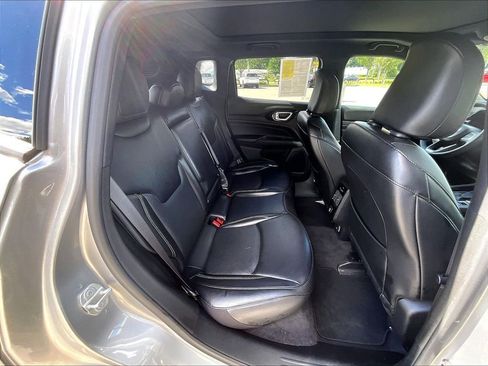 Used 2023 Jeep Compass High Altitude AWD/4WD image 16