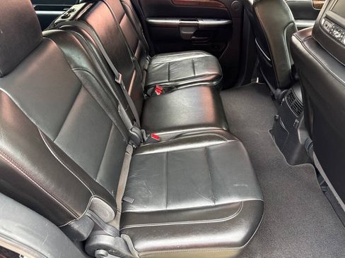 Used 2014 Nissan Armada Platinum AWD/4WD image 15