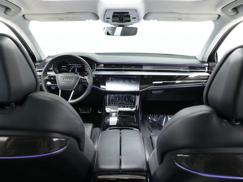 Used 2023 Audi S8 w/ S8 Comfort Plus Package AWD/4WD image 22