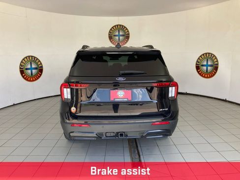 Used 2025 Ford Explorer ST-Line w/ ST-Line Street Pack AWD/4WD image 23