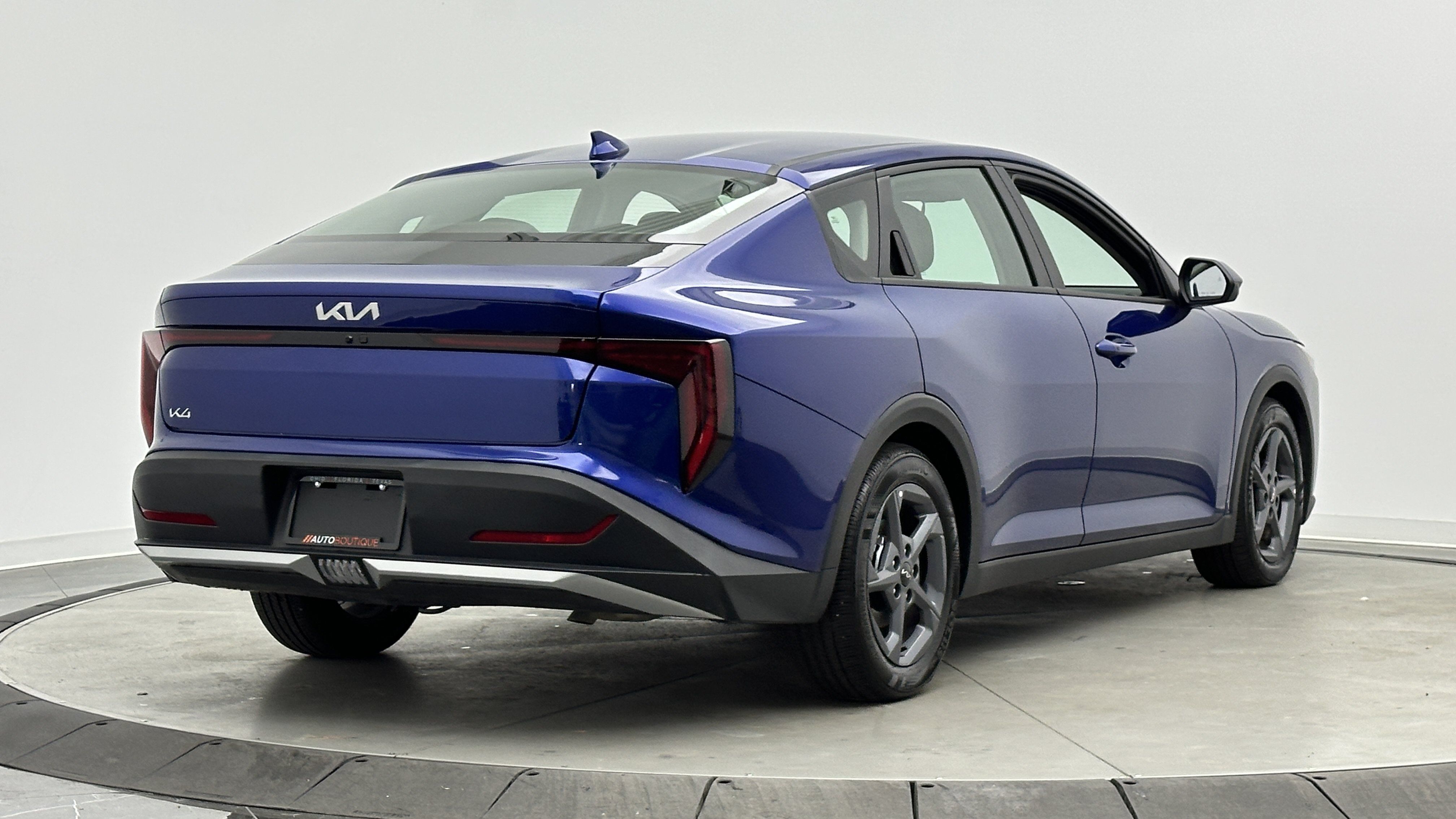 Used 2026 Kia K4 FWD image 7