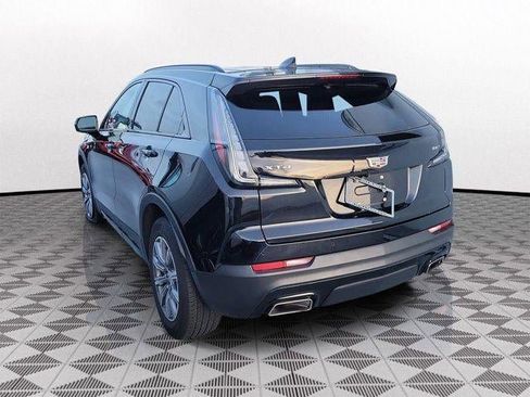 Certified 2023 Cadillac XT4 Sport FWD image 4