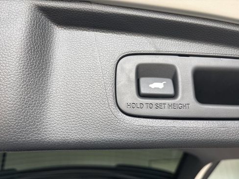 Used 2025 Honda CR-V Sport-L image 41