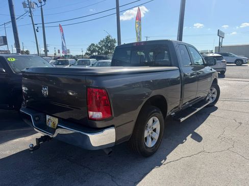 Used 2016 RAM 1500 Classic SLT RWD image 4