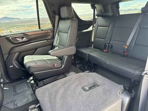 Used 2024 Chevrolet Tahoe High Country w/ LPO, Illumination Package AWD/4WD image 30