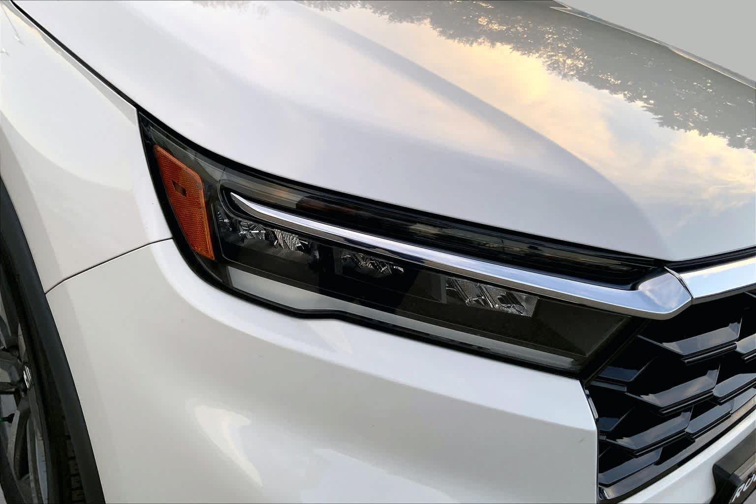 Used 2023 Honda Pilot Elite image 27