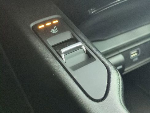 Used 2023 Kia Telluride S FWD image 29