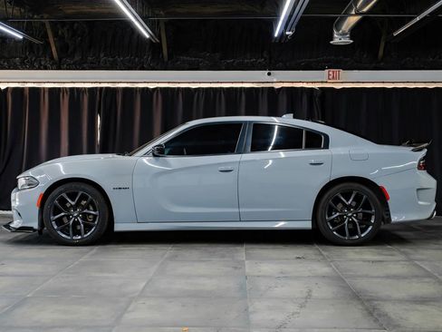 Used 2022 Dodge Charger R/T w/ Blacktop Package image 15