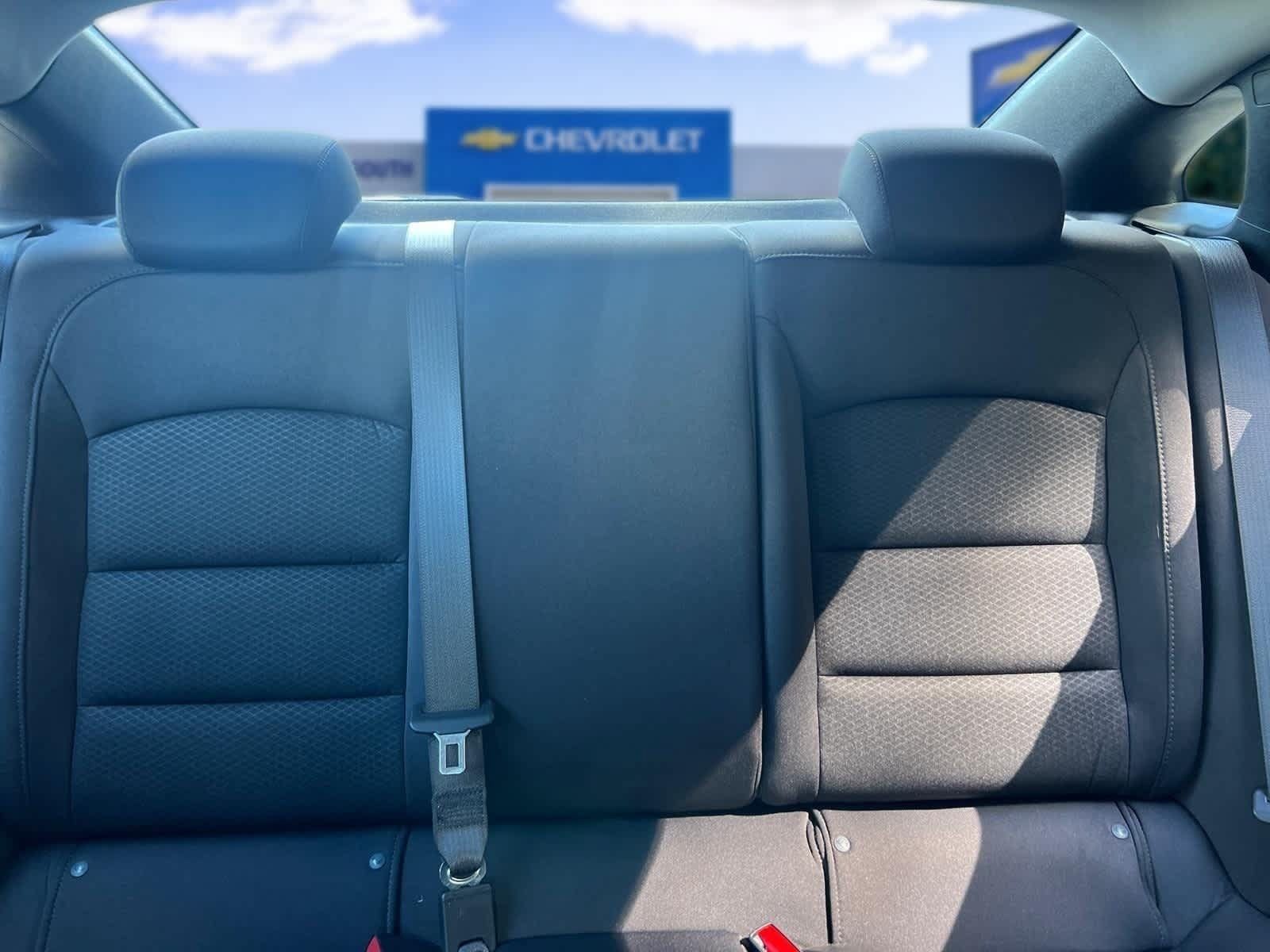 Used 2022 Chevrolet Malibu RS FWD image 24