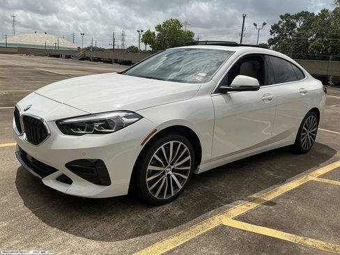 Used 2023 BMW 228i Gran Coupe w/ Convenience Package FWD image 4