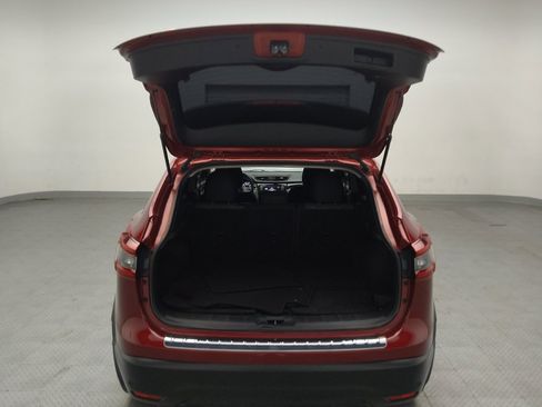 Used 2020 Nissan Rogue Sport SV FWD image 29