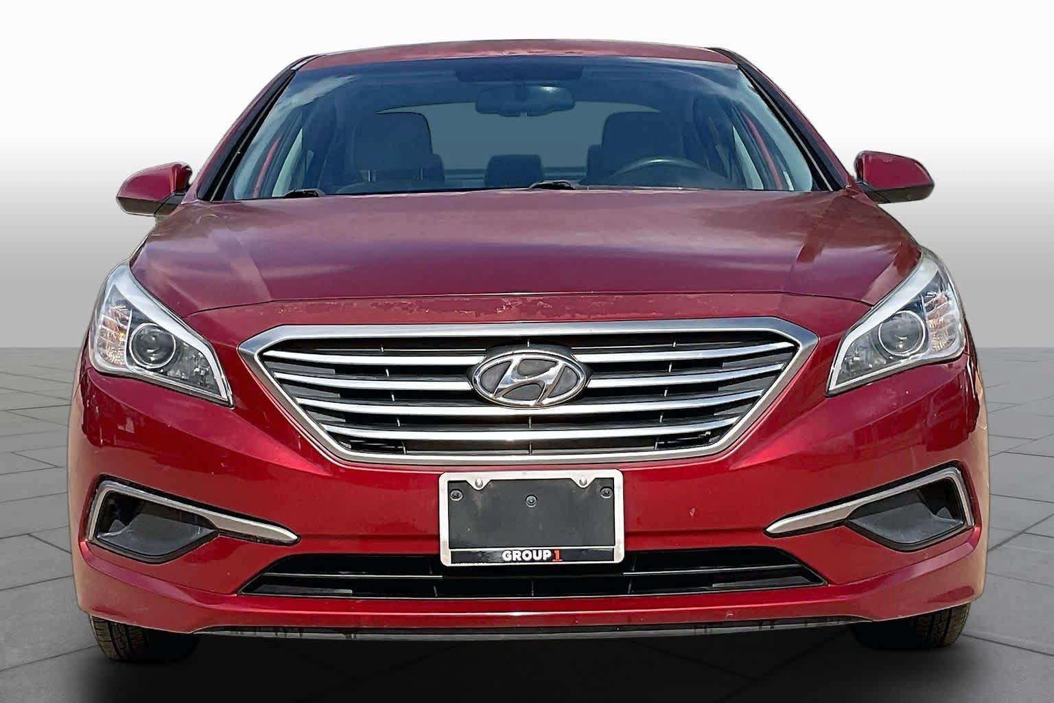 Used 2016 Hyundai Sonata SE FWD image 4