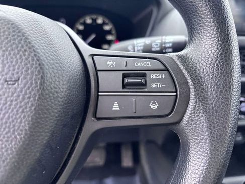 Used 2024 Honda HR-V LX image 18