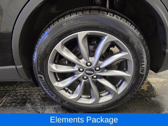 Used 2021 Lincoln Corsair AWD w/ Premium Package image 12