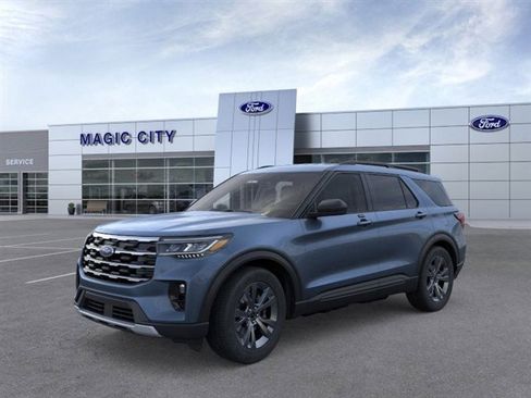 New 2026 Ford Explorer Active image 1