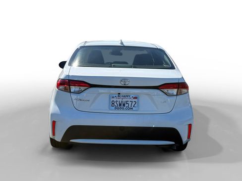 Used 2020 Toyota Corolla LE w/ LE Convenience Package image 4