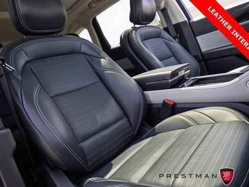 Used 2024 Lincoln Nautilus Reserve w/ Equipment Group 202A AWD/4WD image 4