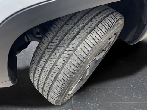 Used 2024 Jeep Grand Cherokee L Altitude image 37