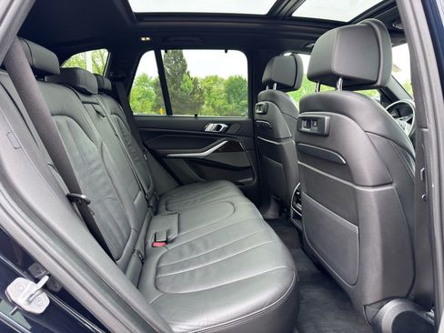 Used 2020 BMW X5 M50i w/ Executive Package AWD/4WD image 34