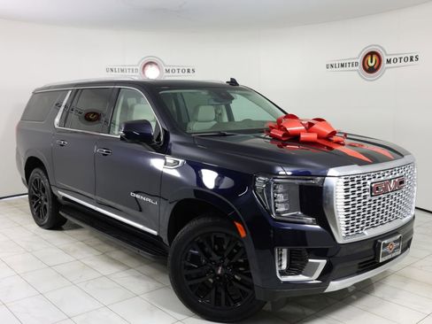 Used 2023 GMC Yukon XL Denali w/ LPO, Floor Liner Package AWD/4WD image 1