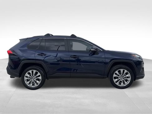 Used 2025 Toyota RAV4 XLE Premium FWD image 4